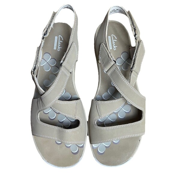 CLARKS Tresca Curve Wedge Sandal Women’s US 9 Greystone Tan Adjustable - Picture 1 of 9